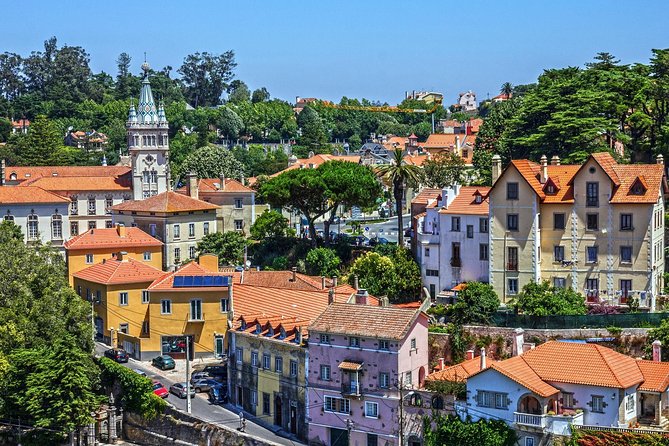 Shared Tour to Sintra From Lisbon Including Entrance to Pena Palace - COVID-19 Protocols