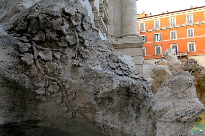 Small-Group Express Tour of Trevi Fountain With Undergrounds - Booking Confirmation and Accessibility