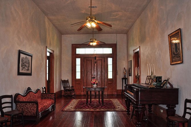 Small-Group Laura and Whitney Plantation Tour From New Orleans - Honoring Enslaved Individuals