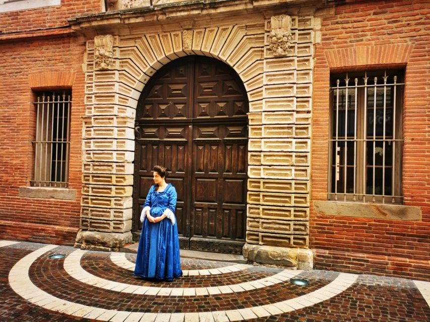 Stroll With Madame De Lapérouse in 18th-Century Albi - Discovering Historical Sites and Landmarks