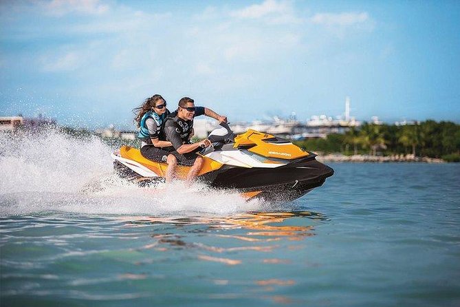 Tandem Parasailing and Jet Ski in Puerto Del Carmen - Tandem Parascending