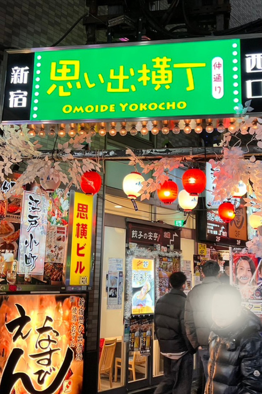 Tokyo Shinjuku Izakaya Drinking and Nightclubs - Meeting Point and Logistics