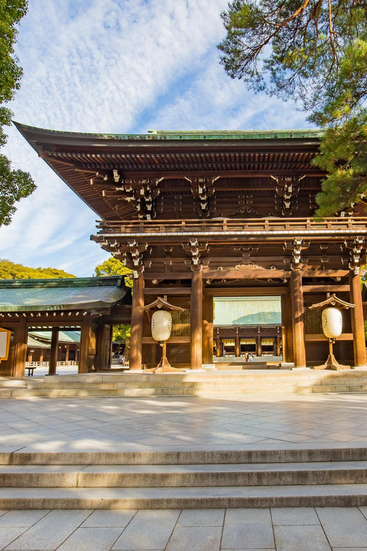 Tokyo's Love Story: A 3-Hour Private Couple's Walking Tour - Meiji Shrine