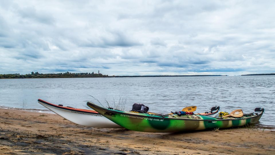 TRU Kayak - Crossing Through the Majestic Uruguay River - Kayaking Instruction and Safety