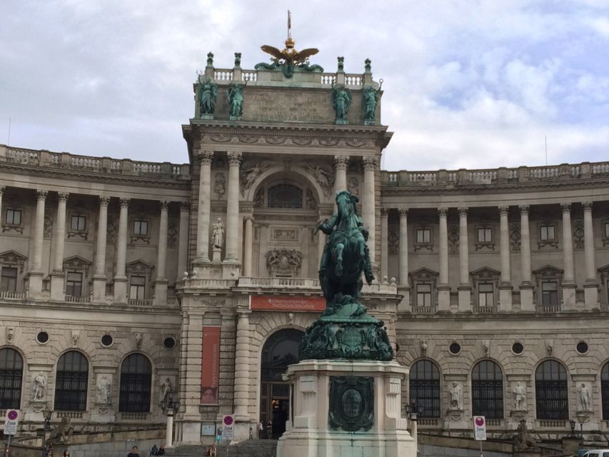 Vienna Ringstasse Self-Guided Walking Tour & Scavenger Hunt - Tour Accessibility and Flexibility