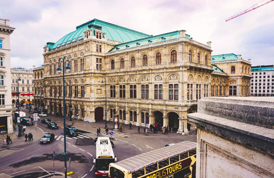 Vienna: Tour With Private Guide - Language Options for the Tour