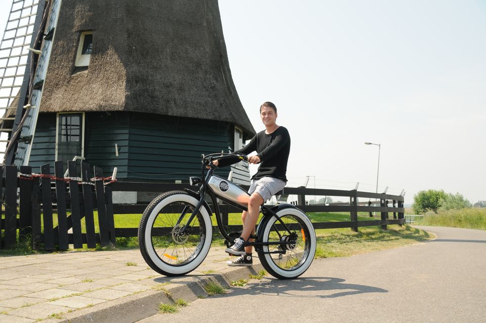 Volendam: E-Fatbike Rental - Safety and Support