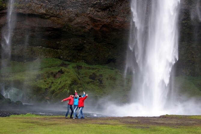 12-Days Grand Tour of Iceland Tour From Reykjavík - Diverse Landscapes