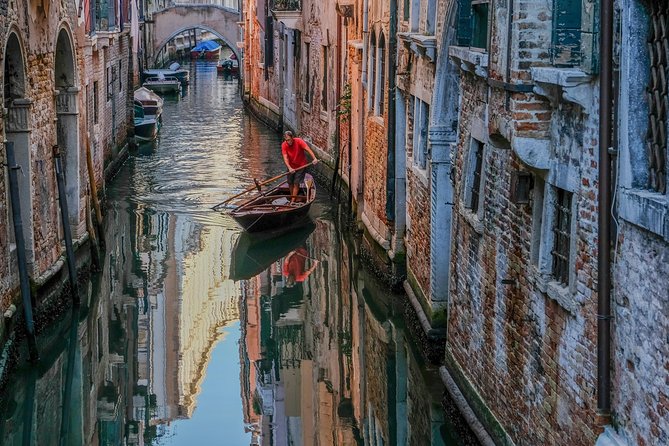 3 Hours Private Original Venice Photo Walk - Meeting and Pickup Location