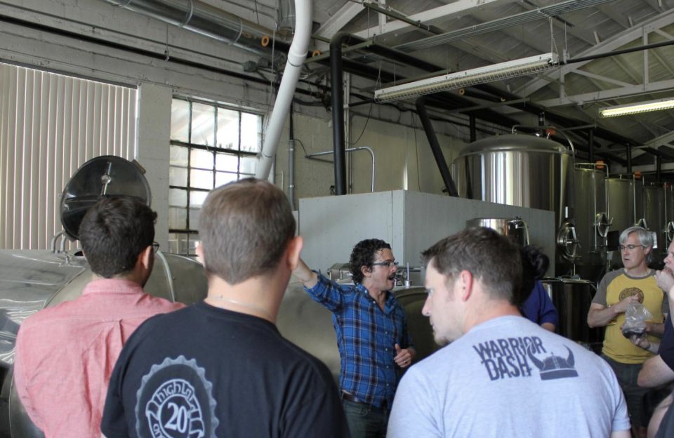 Asheville: Expert-Led Brewery Walking Tour With Beer Samples - Exploring Downtown Asheville