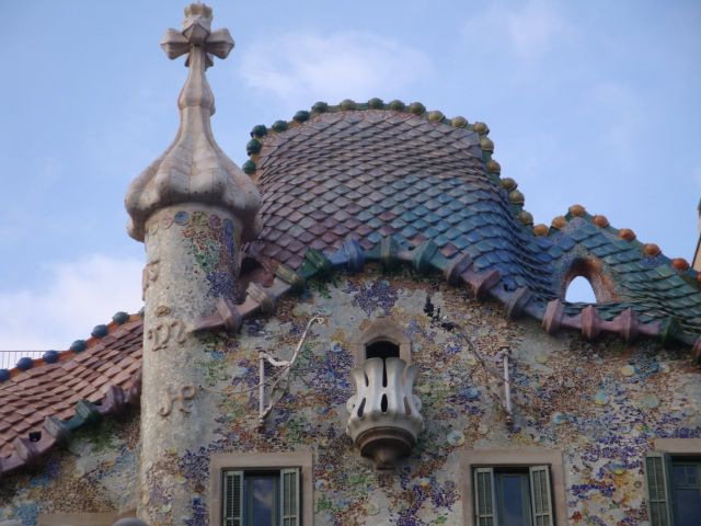 Barcelona: Art Nouveau & Gaudí Tour - Customer Experience and Reviews