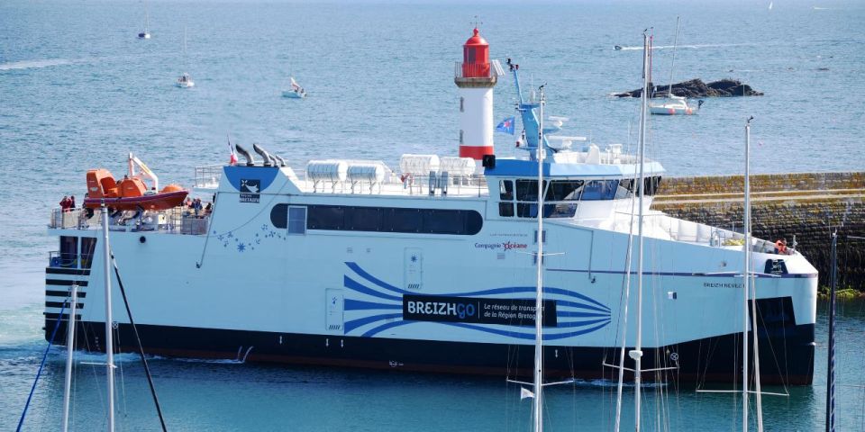 Belle-Île-en-Mer: Ferry Crossing to Sauzon - Navigating the Ferry Logistics