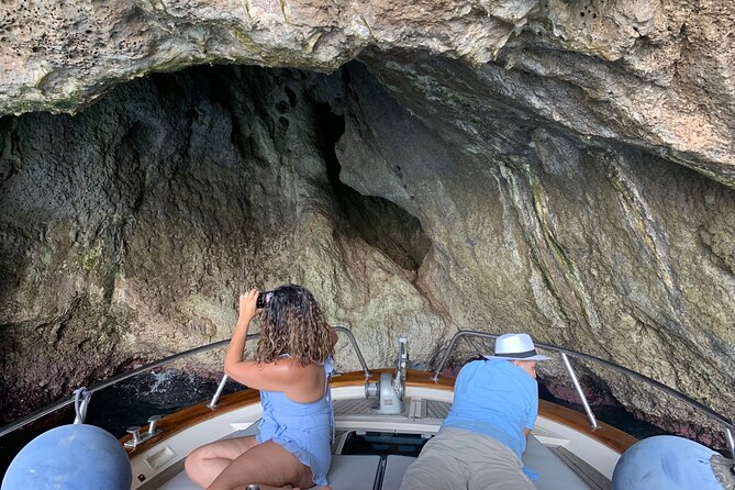 Capri Boat Experience - Exploring the Sights