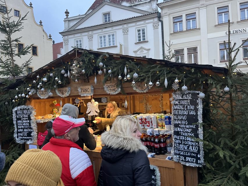 Cesky Krumlov: Private Christmas-Themed Walking Tour - Local Regional Museum