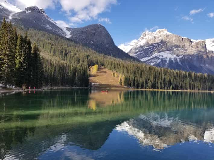 Day Tour: Lake Louise, Moraine Lake and Emerald Lake - Duration and Pricing