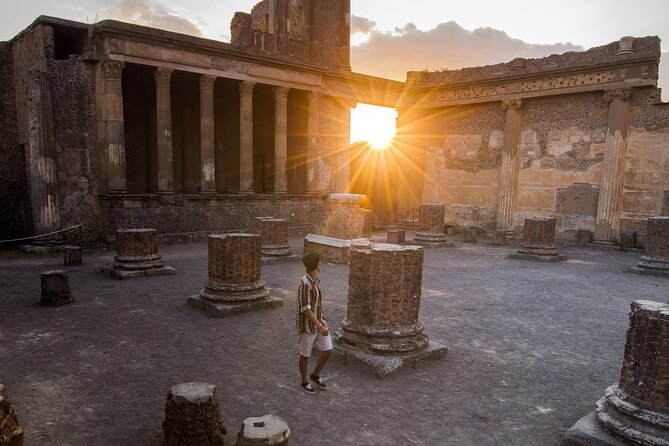 DISCOVERING POMPEII - VIP Tour/Small Group - Highlights of Pompeii