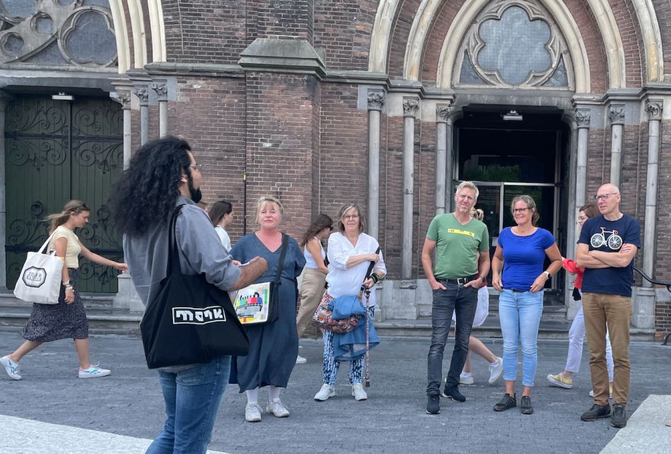 Eindhoven Walking Tour With a Local Comedian as Guide - Tour Experience