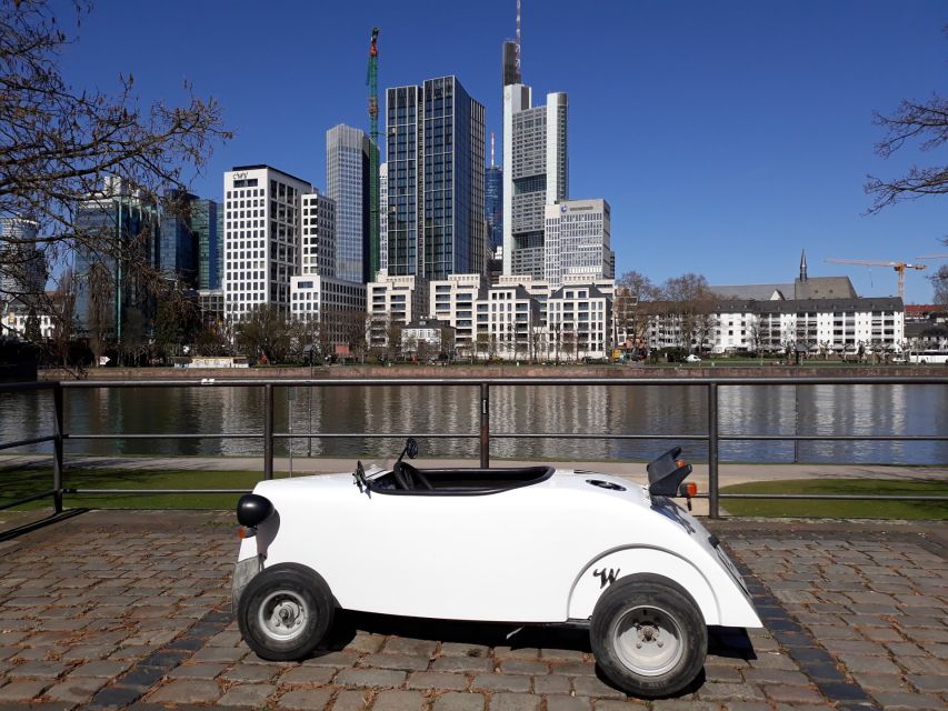 Frankfurt: Hotrod Sightseeing Tour - Age and Size Requirements