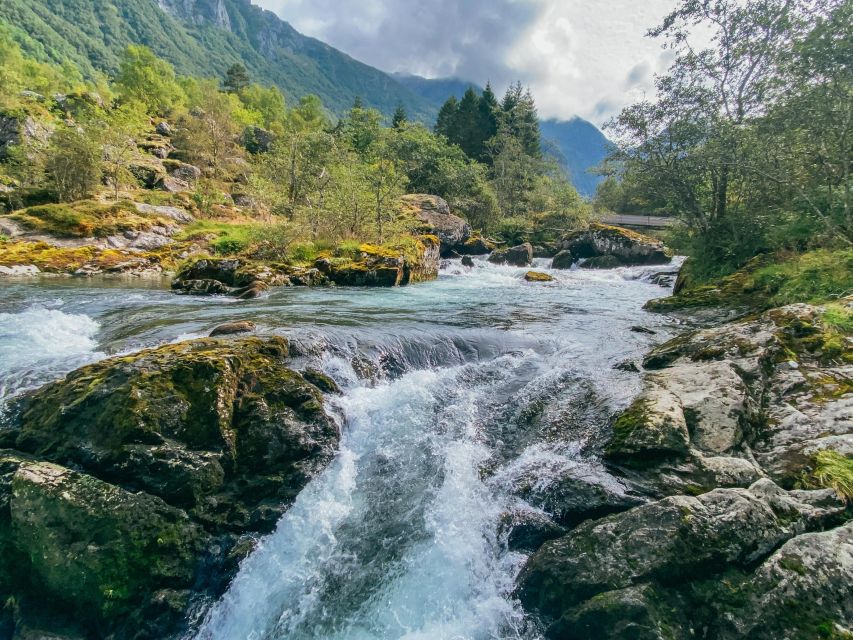 From Bergen: Folgefonna National Park & Glacier Lake Tour - Live Tour Guide