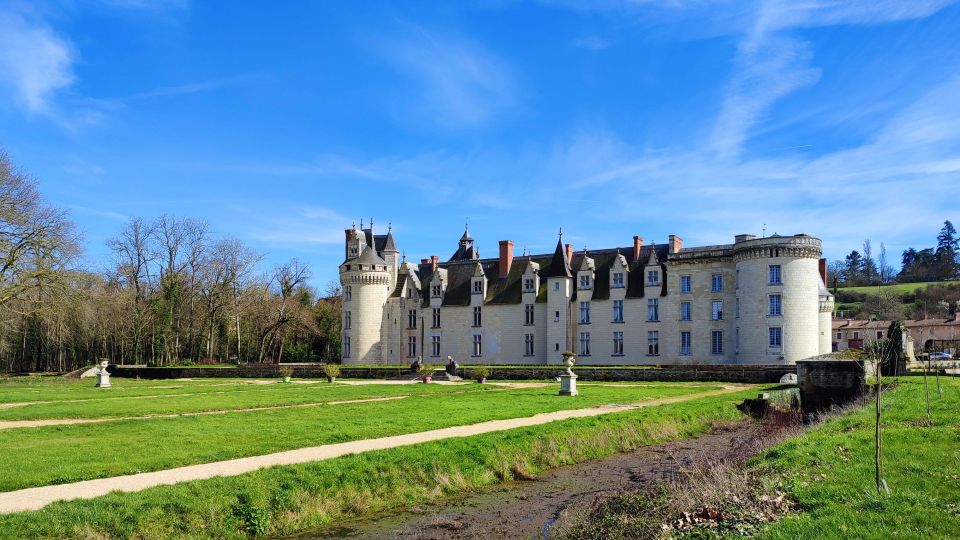 From Poitiers: Private Visit to the Castle of Dissay - Meeting Point and Accessibility Details