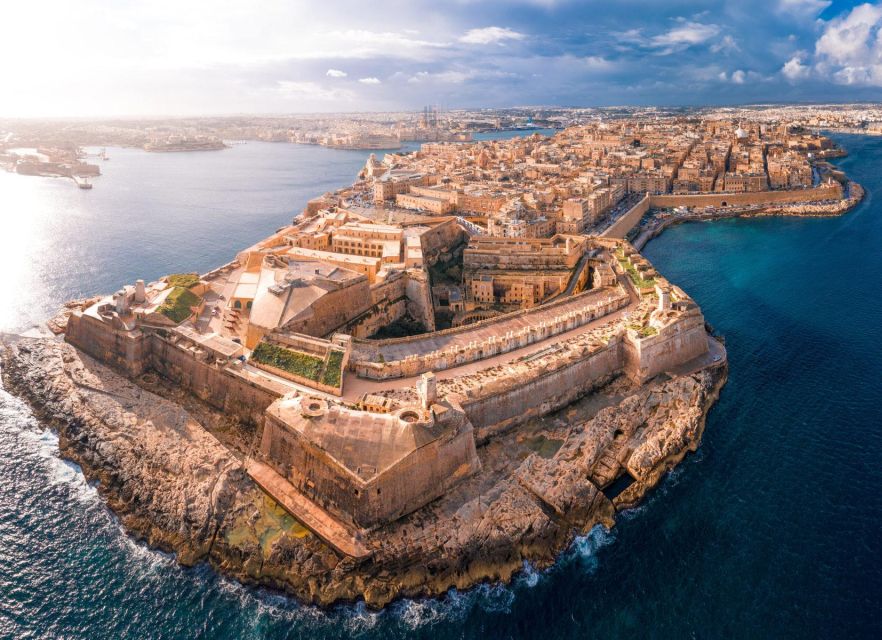 From Sliema: Cruise Around Maltas Harbours & Creeks - Meeting Point and Inclusions