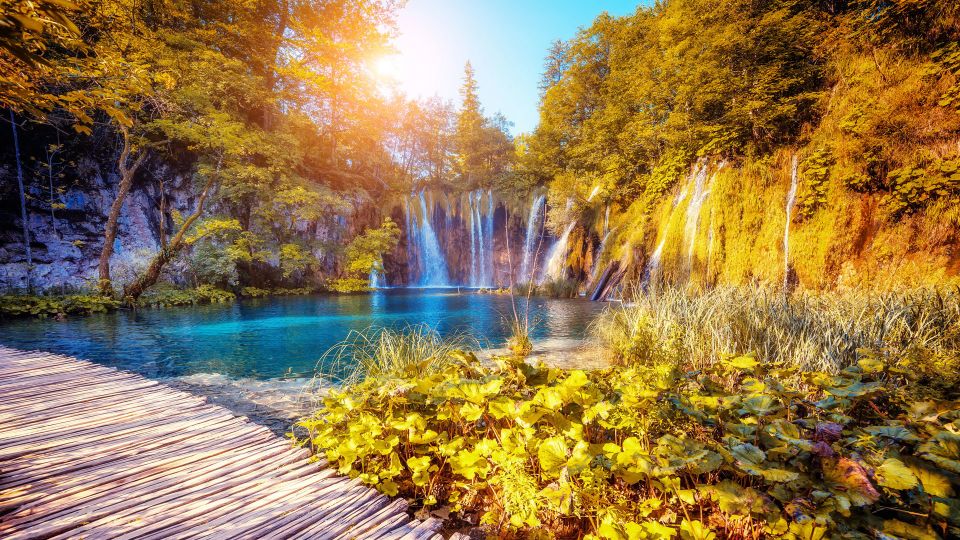 From Split: Plitvice Lakes Guided Tour With Entry Tickets - Participant Information