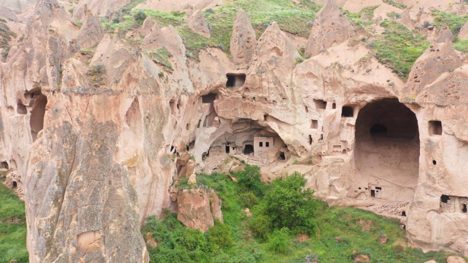 Göreme: Cappadocia North Guided Tour (Red Tour) With Lunch - Love Valley Photoshoot