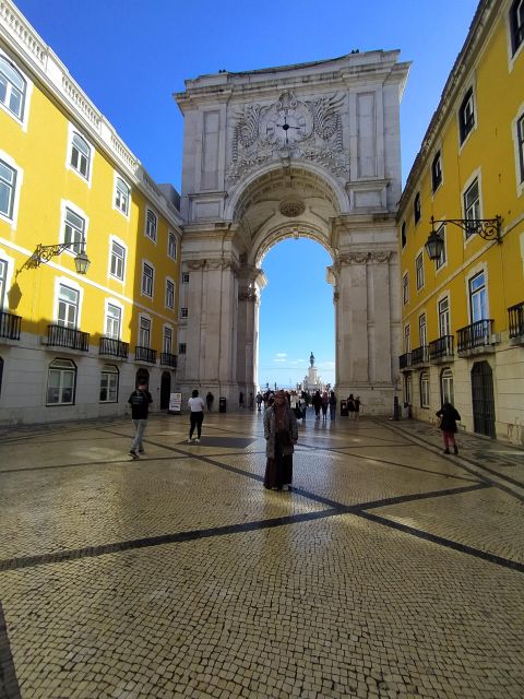 Half Day (4 Hours) Lisbon Sightseeing Highlights Tour - Pickup and Starting Point