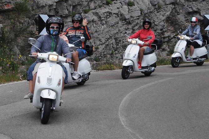 Half-Day Sorrento Private Tour by Vespa - Safety Precautions