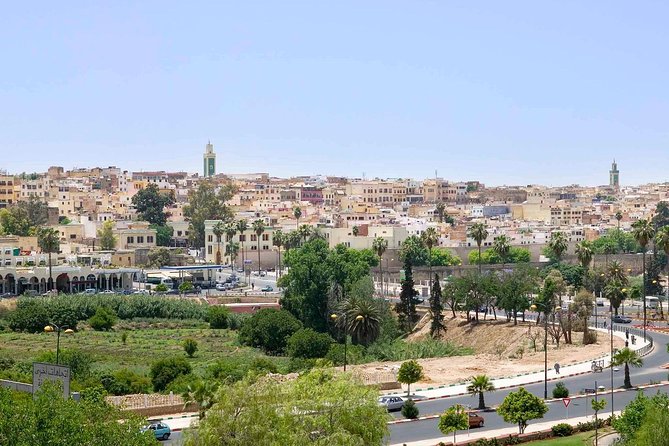 Happy Day Trip of Volubilis and Meknes From Fez - Confirmation and Accessibility