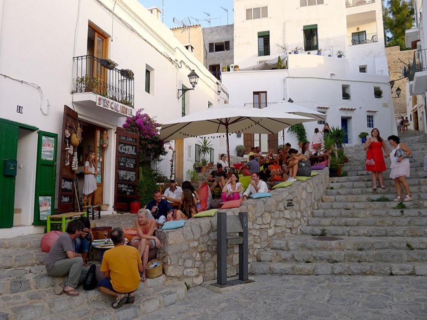 Ibiza: Town Bike Excursion - Safety and Accessibility