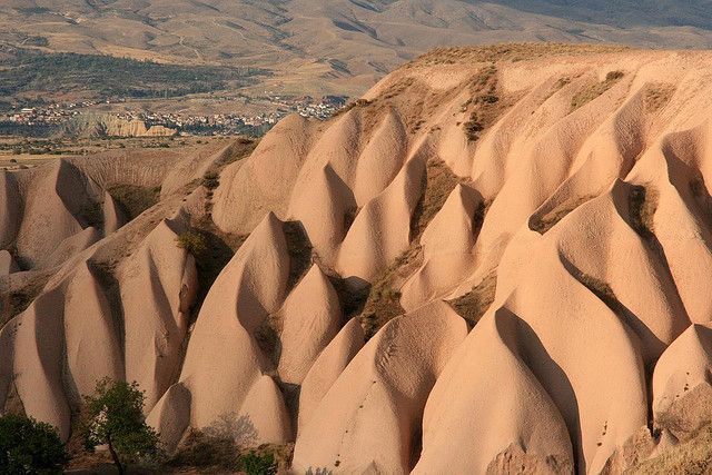 Istanbul: 2-Day Tour of Cappadocia by Bus - Hiking the Rose Valley Churches