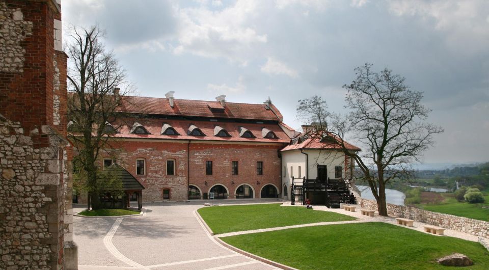 Krakow: Tyniec Abbey Private Guided Tour - Cancellation and Reservation