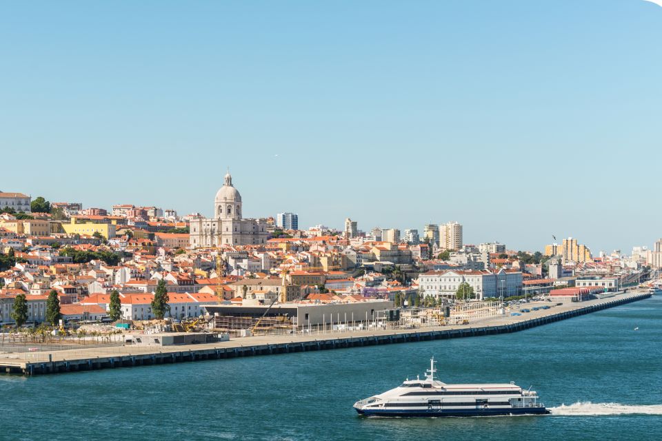 Lisbon City Exploration Game and Tour - Booking and Access