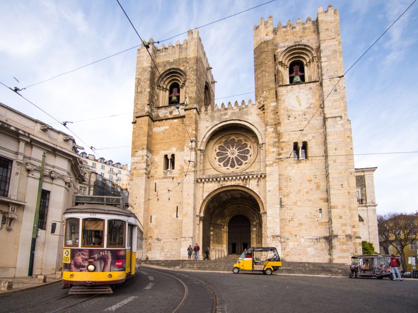 Lisbon: Private Half-Day City Highlights Tour - Included and Excluded Services