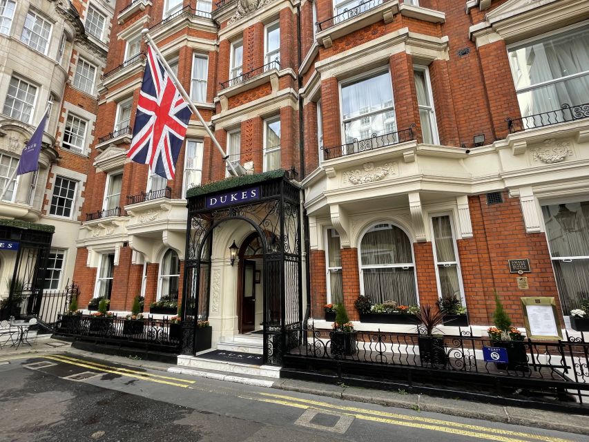 London: Ian Fleming Tour - the World of James Bond Locations - Bond Locations Linked to Fleming