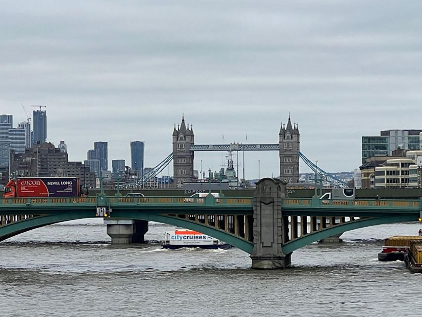 Londons Top Attractions: Half-Day Tour - British Museum and Covent Garden