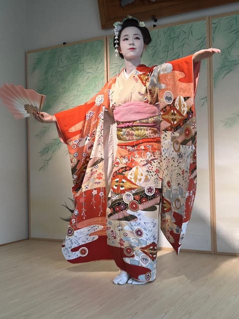 Maiko Performance Experience Review: A Cultural Delight - Meeting Point and Logistics