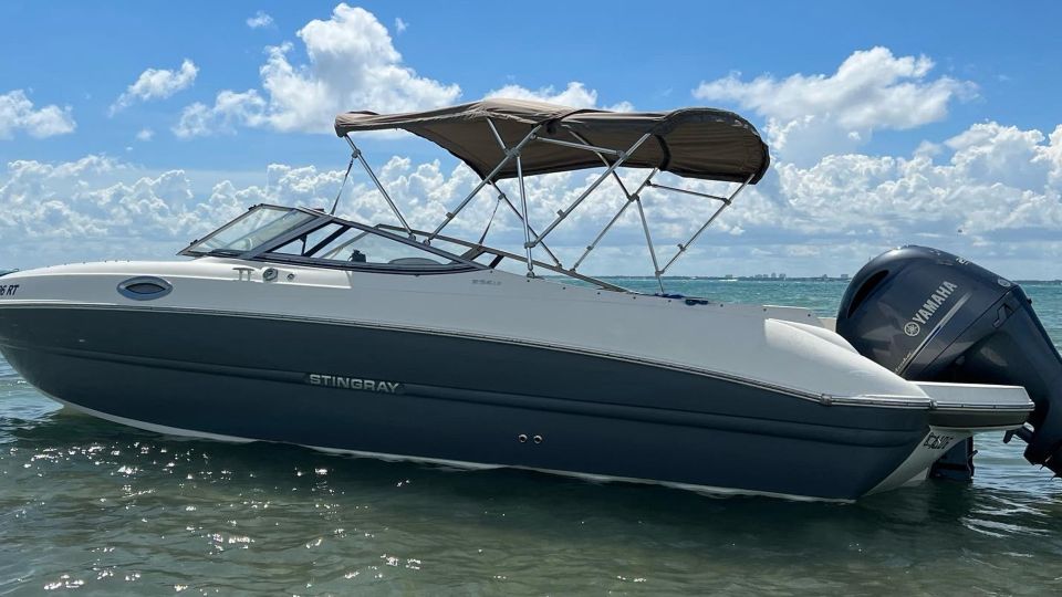 Miami: 24-Foot Private Boat for up to 8 People - Music and Entertainment