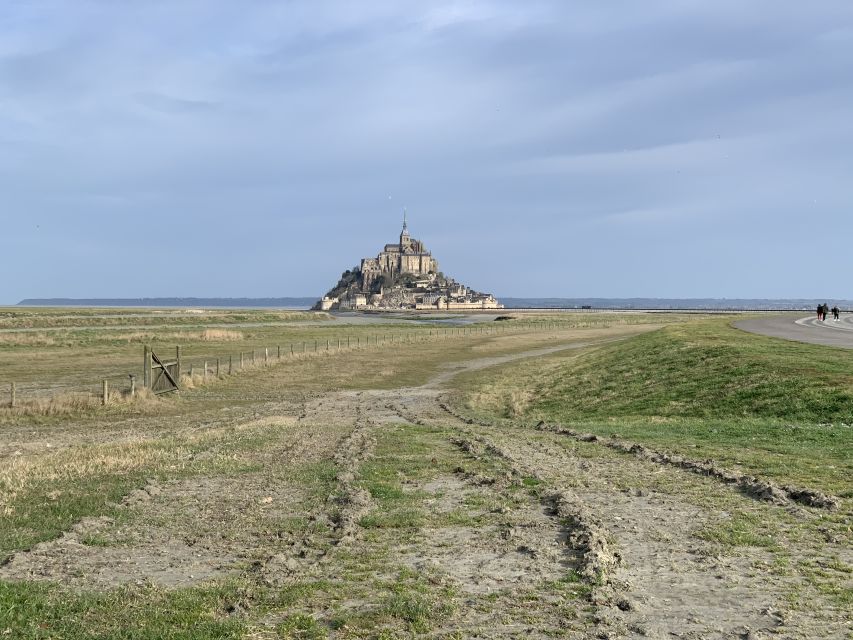 Mont Saint Michel: Walking Tour & Optional Abbey Ticket - Highlights of the Walking Tour