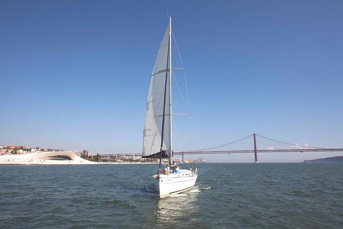 Morning Sailing Tour in Tagus River From Lisbon - River Cruise Highlights