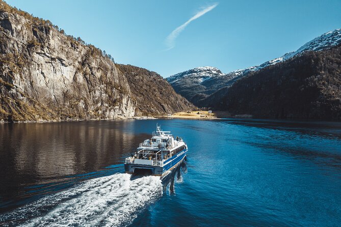 Mostraumen Fjord Cruise - Booking Confirmation and Cancellation Policy