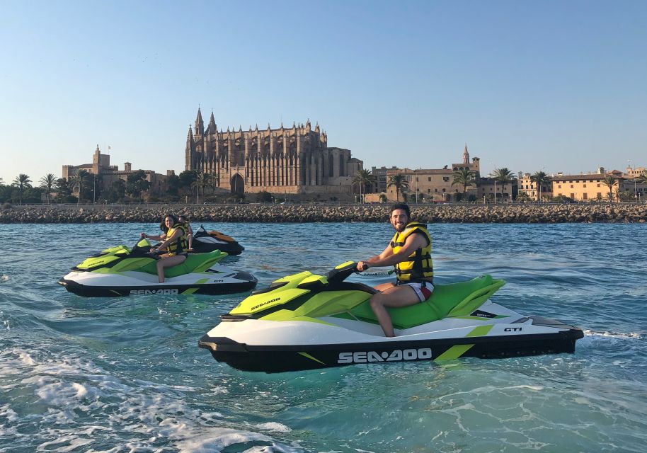 Palma De Mallorca: Jetski Tour to Palma Cathedral - Getting to the Meeting Point