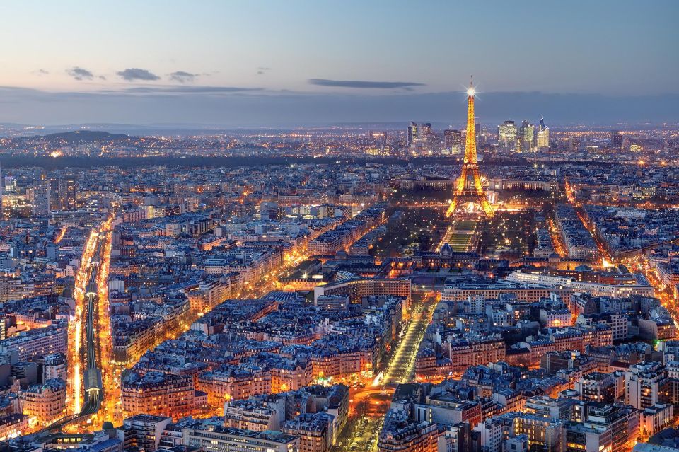 Paris: Night City Tour in a Van for up to 7 People - Accessibility Information