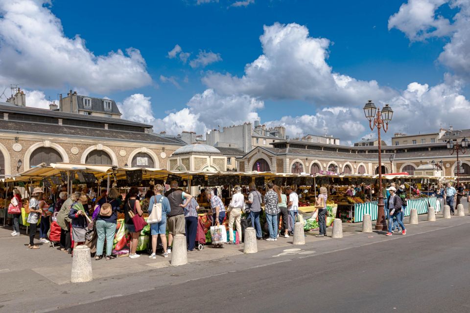 Paris: Versailles Palace & Queen Hamlet E-Bike Tour - Picnicking in the Countryside