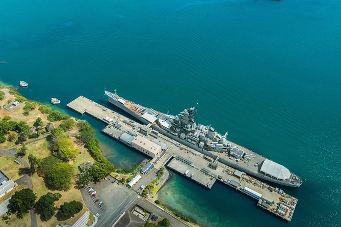 Pearl Harbor USS Arizona Memorial & Battleship Missouri - Historical Significance