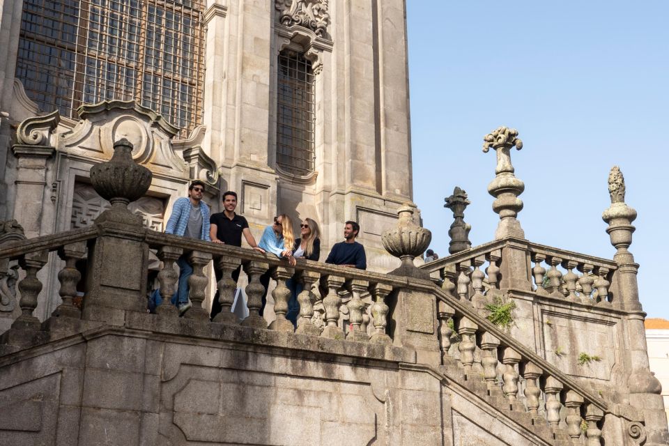 Porto: Walking Tour, Lello Bookshop, Boat and Cable Car - Meeting Point and Requirements