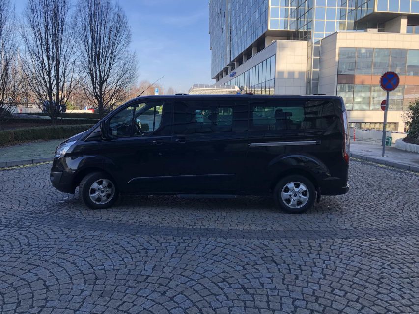 Prague Airport: Private Transfer to City Centre by Minivan - Frequently Asked Questions