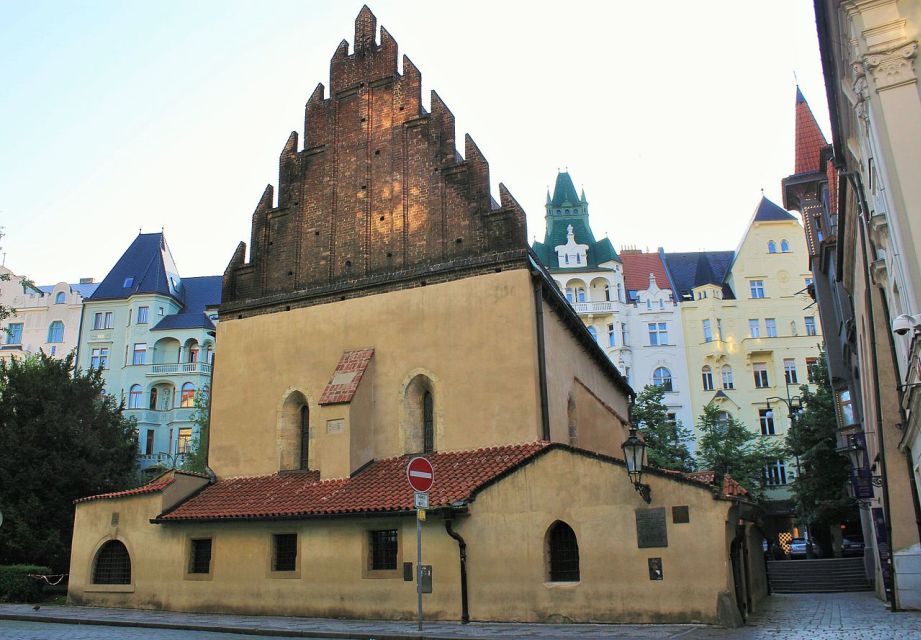 Prague: Old, New, and Jewish Towns Guided Walking Tour - Booking Information