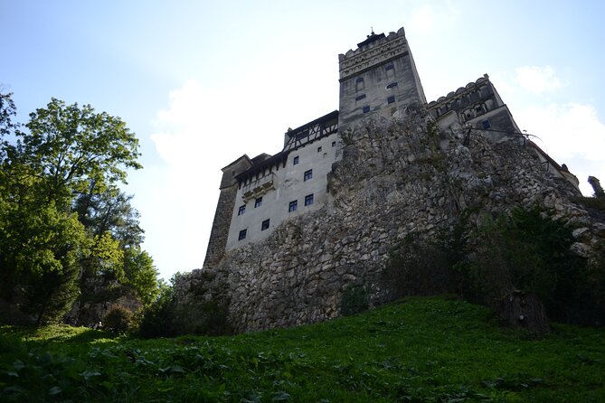 Private Day Tour: Draculas Castle, Peles Castle and Brasov - Exploring Draculas Castle